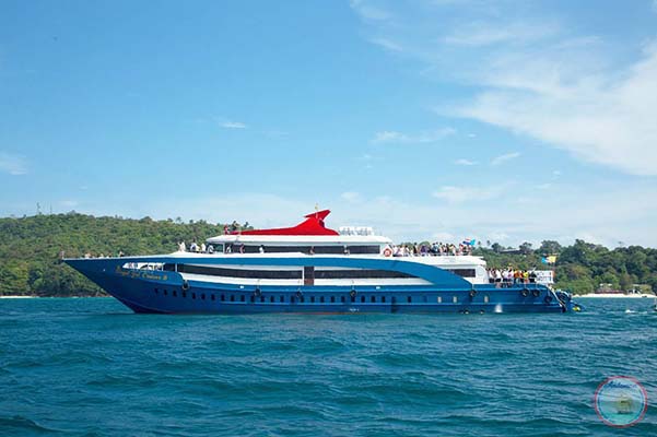 ท่าเรือรัษฎา ภูเก็ต ท่าเรือไปเกาะพีพี จากภูเก็ต ตั๋วเรือเฟอร์รี่ สปีดโบ๊ท ไปพีพี